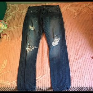 Lucky Jeans cigarette style distressed size 00/24